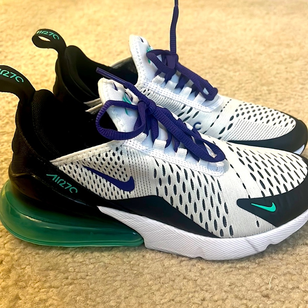 Nike Air Max 270